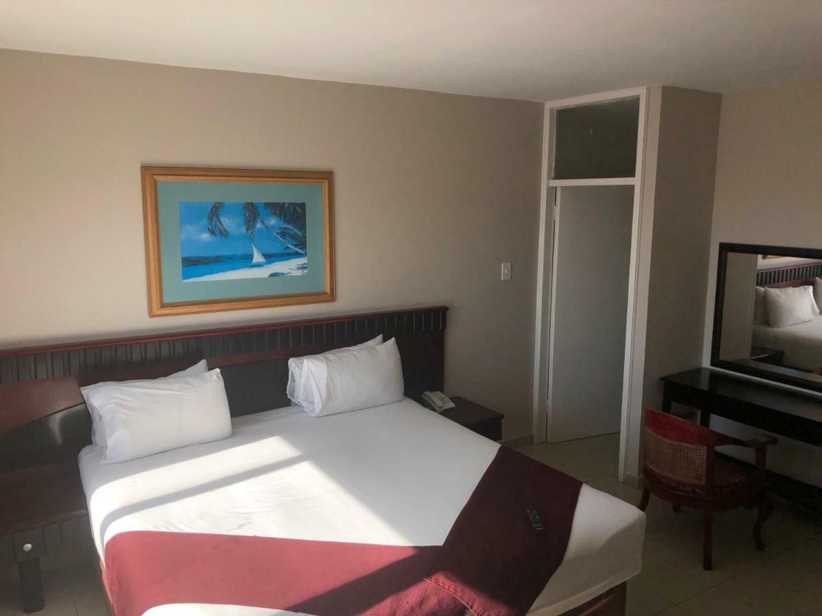 Coastlands Durban Self Catering Holiday Apartments Bagian luar foto